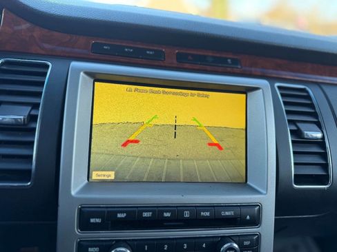 Used 2010 Ford Flex Limited image 8