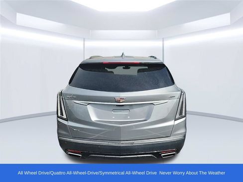 Used 2025 Cadillac XT5 Sportv w/ Technology Package AWD/4WD image 3