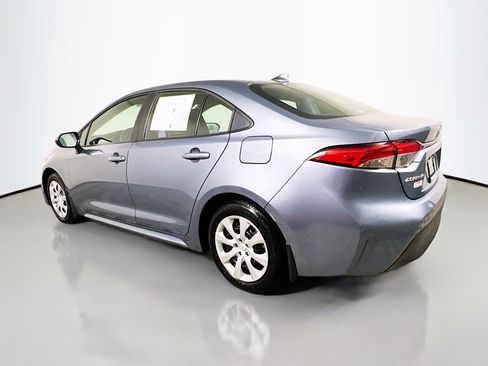 Used 2025 Toyota Corolla LE FWD image 8