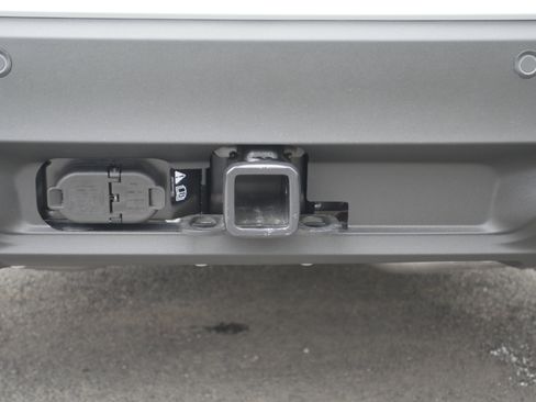 New 2026 Ford Explorer Active AWD/4WD image 24