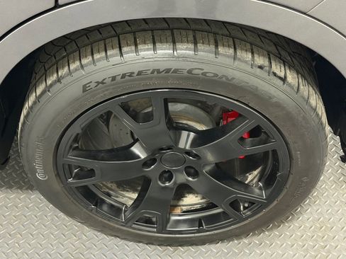 Used 2018 Maserati Levante S GranSport image 20