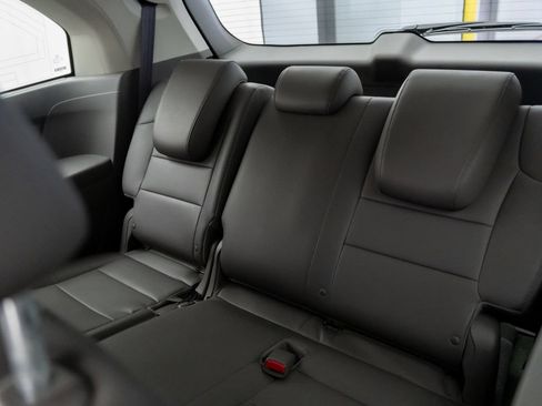 Used 2015 Honda Odyssey EX-L image 18