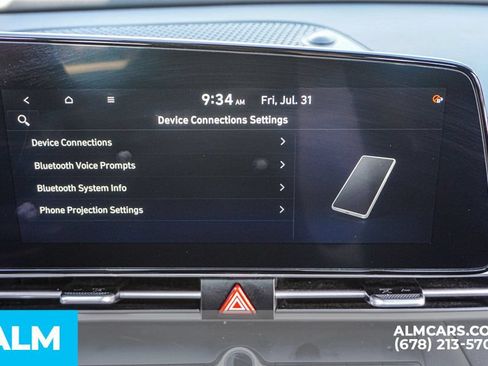 Used 2024 Hyundai Elantra SEL FWD image 36