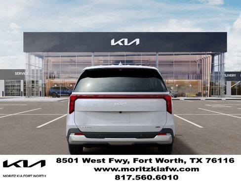 New 2026 Kia Carnival EX FWD image 5