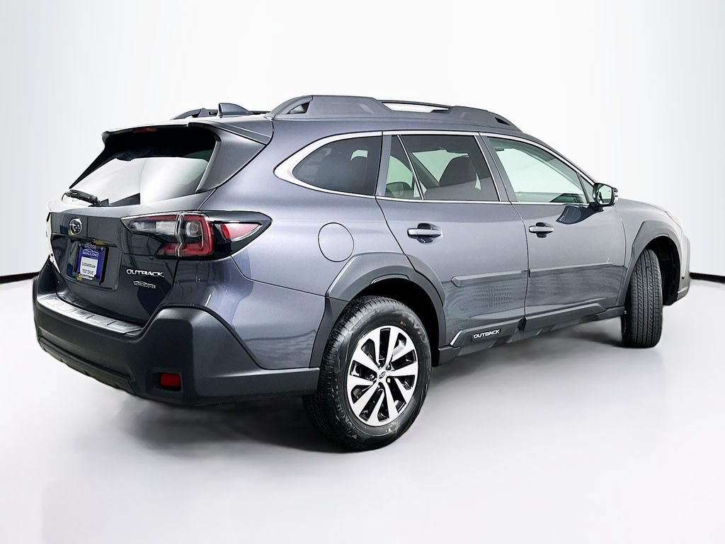 Used 2025 Subaru Outback Premium w/ Tech Package 1 AWD/4WD image 7