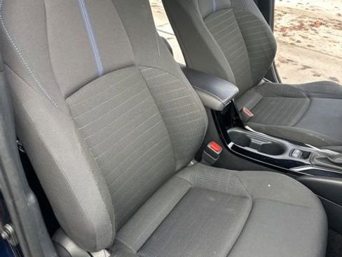 Used 2021 Toyota Corolla SE image 25