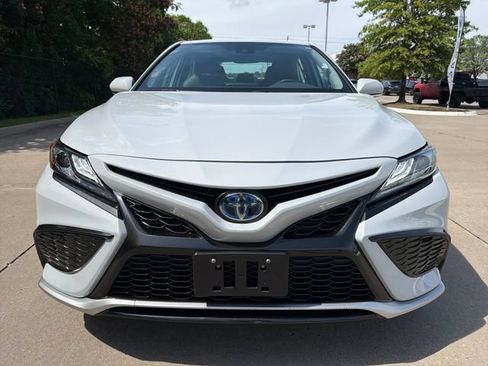Used 2023 Toyota Camry XSE w/ Cold Weather Package FWD image 8
