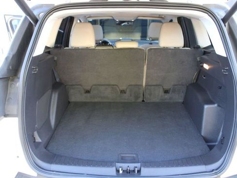 Used 2019 Ford Escape Titanium FWD image 11