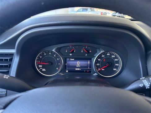 Certified 2023 GMC Acadia SLE image 11