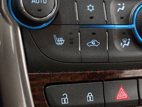 Used 2013 Chevrolet Malibu LT FWD image 15