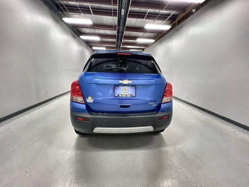 Certified 2015 Chevrolet Trax LT w/ LT Sun and Sound Package AWD/4WD image 7