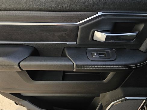New 2026 RAM 2500 Laramie image 12