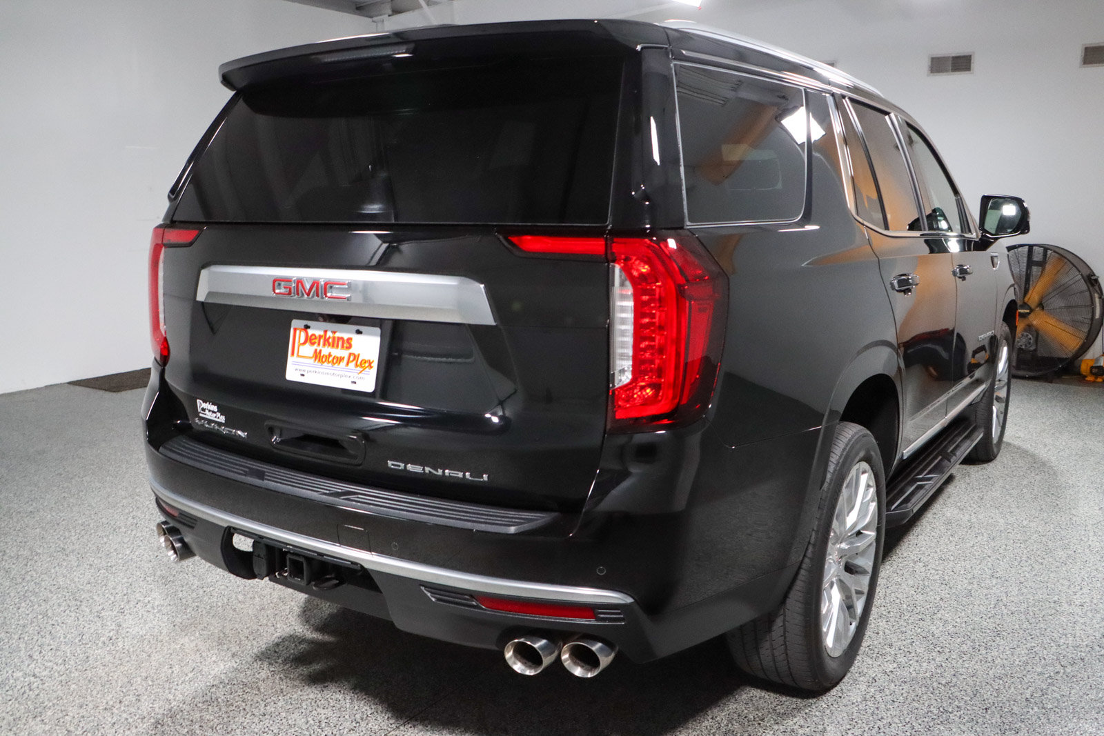 Used 2023 GMC Yukon Denali w/ Max Trailering Package AWD/4WD image 7