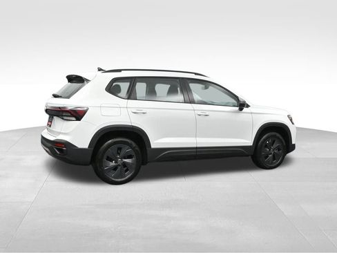 New 2025 Volkswagen Taos S image 3