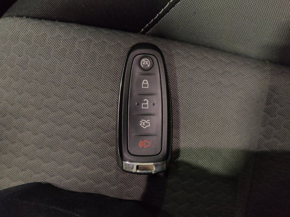 Used 2019 Ford Escape SE AWD/4WD image 32