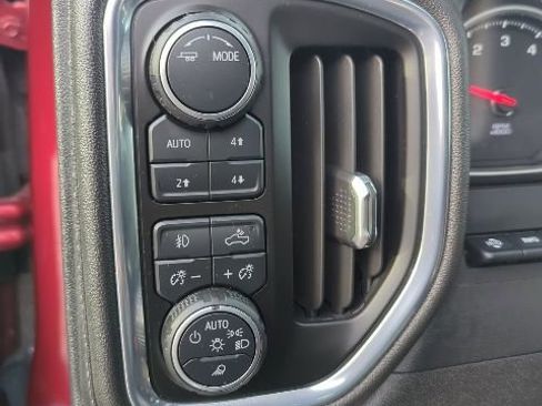 Used 2021 Chevrolet Silverado 1500 High Country w/ Technology Package image 25