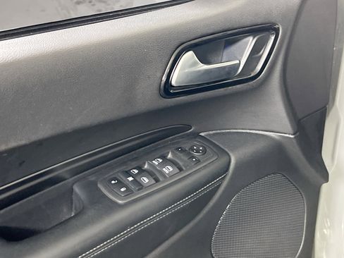 Used 2022 Dodge Durango SXT w/ Blacktop Package image 17