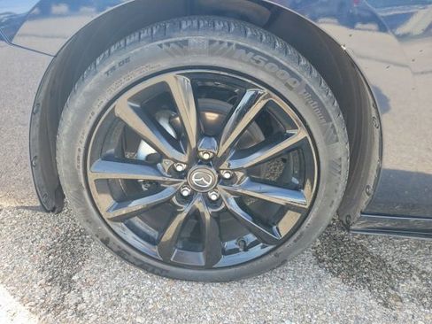 Used 2024 MAZDA MAZDA3 s FWD image 24