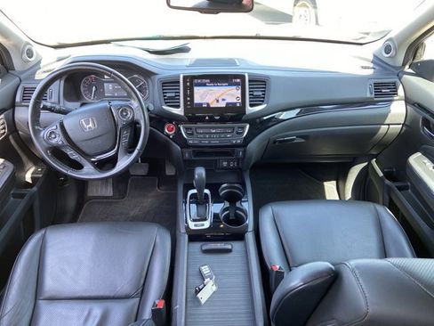 Used 2018 Honda Ridgeline RTL-E image 51