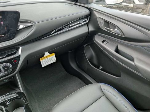 New 2026 Buick Envista Sport Touring w/ Convenience I Package FWD image 16