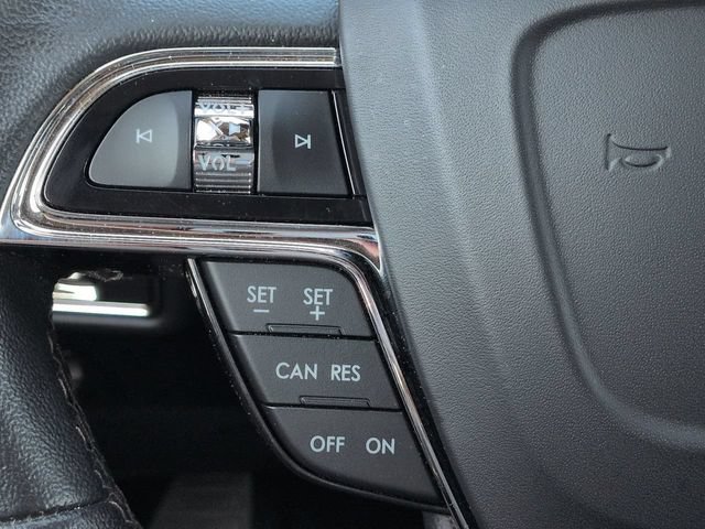 Used 2022 Lincoln Nautilus FWD w/ Premium Package image 25