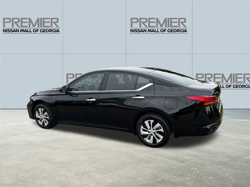 New 2025 Nissan Altima 2.5 S image 8