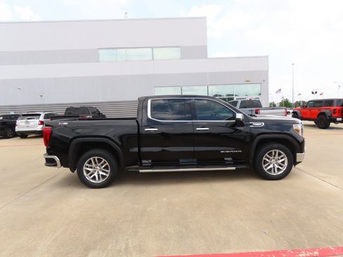 Used 2021 GMC Sierra 1500 SLT image 8