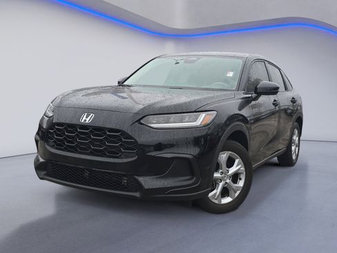 Used 2023 Honda HR-V LX image 2