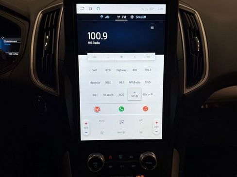 Used 2024 Ford Edge SE image 20
