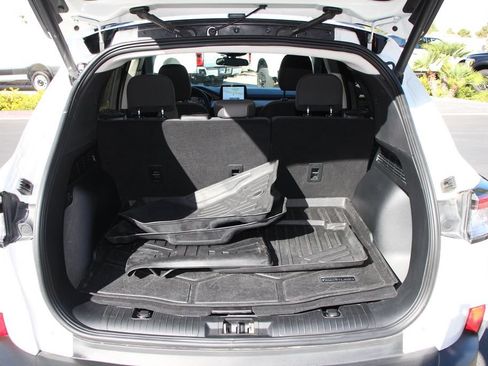 Certified 2022 Ford Escape SE w/ SE Sport Appearance Package FWD image 24