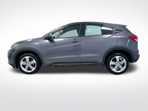 Used 2021 Honda HR-V LX image 2