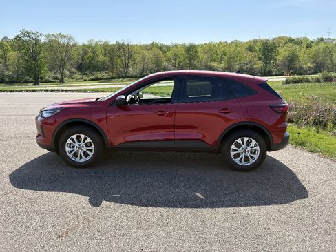 New 2026 Ford Escape Active w/ Tech Pack #1 AWD/4WD image 2