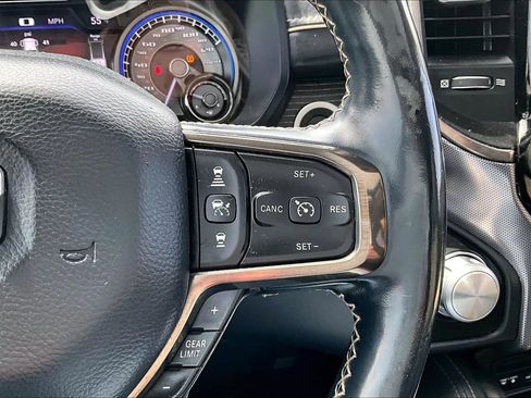 Used 2019 RAM 1500 Limited AWD/4WD image 19
