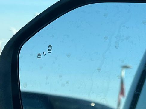 Used 2026 Ford Explorer Active w/ Active Comfort Package image 13