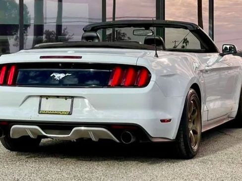Used 2015 Ford Mustang Premium RWD image 7