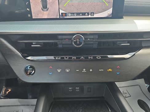 Used 2025 Nissan Murano SL AWD/4WD image 29
