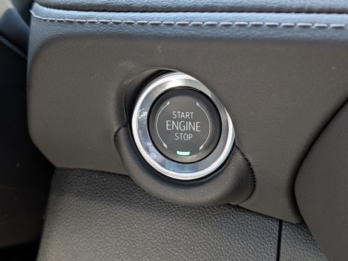 Certified 2025 Chevrolet Tahoe LT AWD/4WD image 24