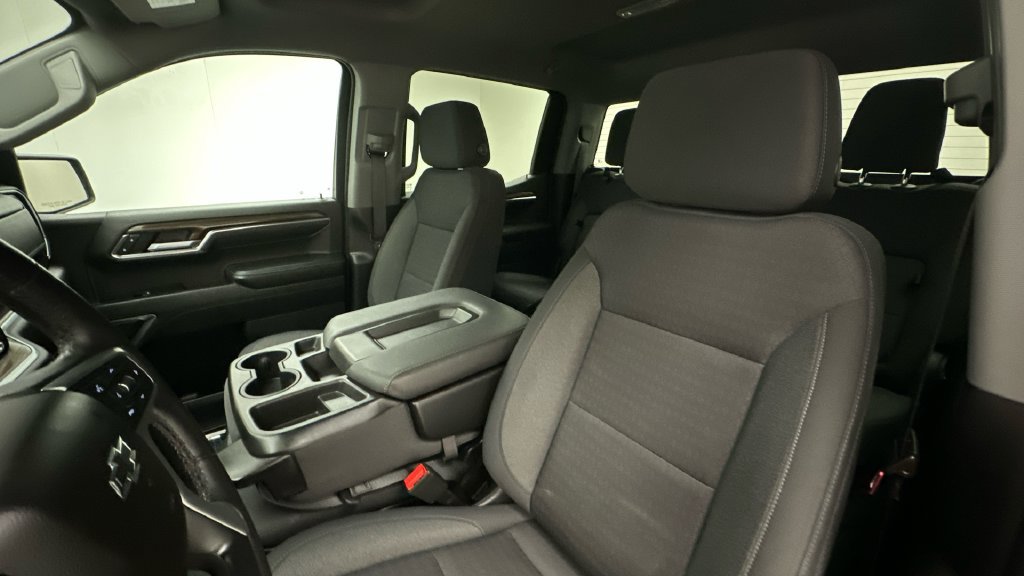 Used 2022 Chevrolet Silverado 1500 RST w/ Protection Package AWD/4WD image 9