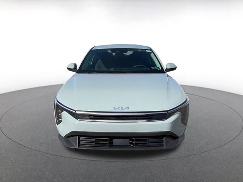 Used 2025 Kia K4 LXS image 4