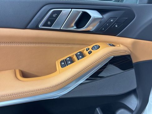 Used 2026 BMW X5 xDrive40i image 12