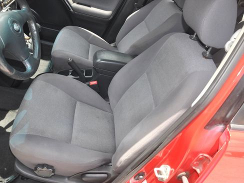 Used 2003 Toyota Matrix XR FWD image 33
