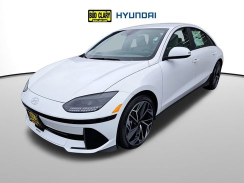 New 2025 Hyundai Ioniq 6 SEL image 1