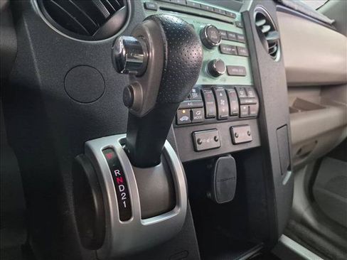 Used 2011 Honda Pilot EX-L image 12