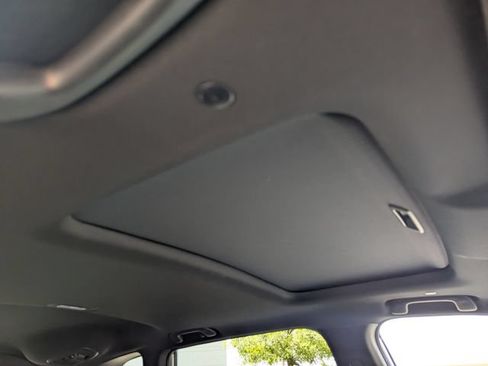 Certified 2025 Honda CR-V Sport-L image 9