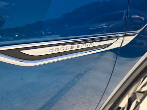 Certified 2024 Volkswagen Atlas Cross Sport SE FWD image 16