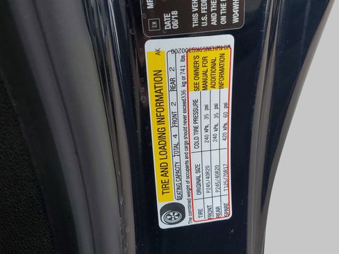 Used 2019 Buick Cascada Premium image 28