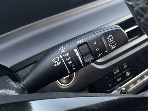 Used 2025 Kia Seltos EX image 22