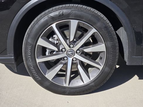 Certified 2025 Acura MDX w/ Technology Package image 18