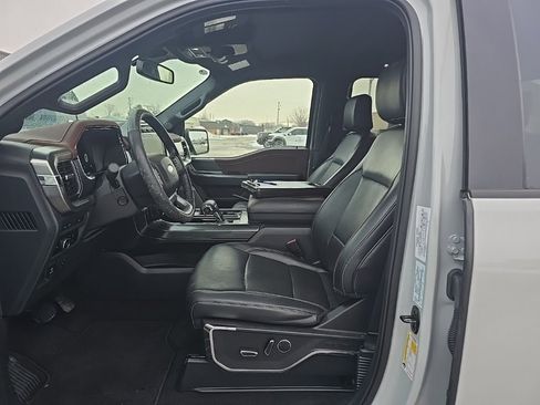 Used 2023 Ford F150 Lariat w/ Equipment Group 502A High image 9