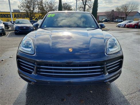 Used 2020 Porsche Cayenne Base image 8